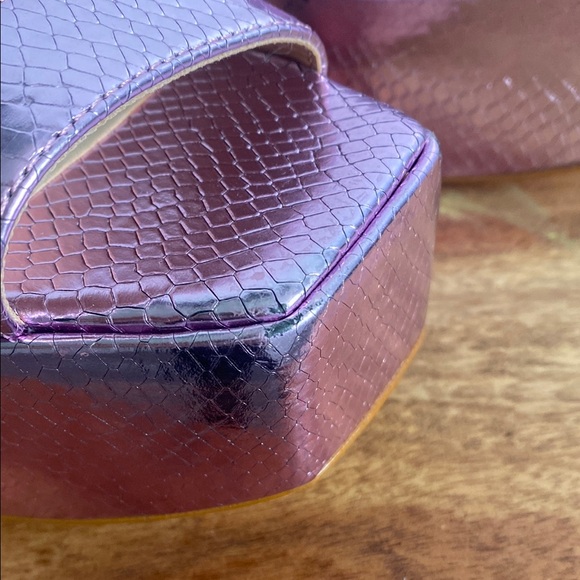 SCHUTZ Pink Platform Peep-Toe Shoes - Picture 8 of 13